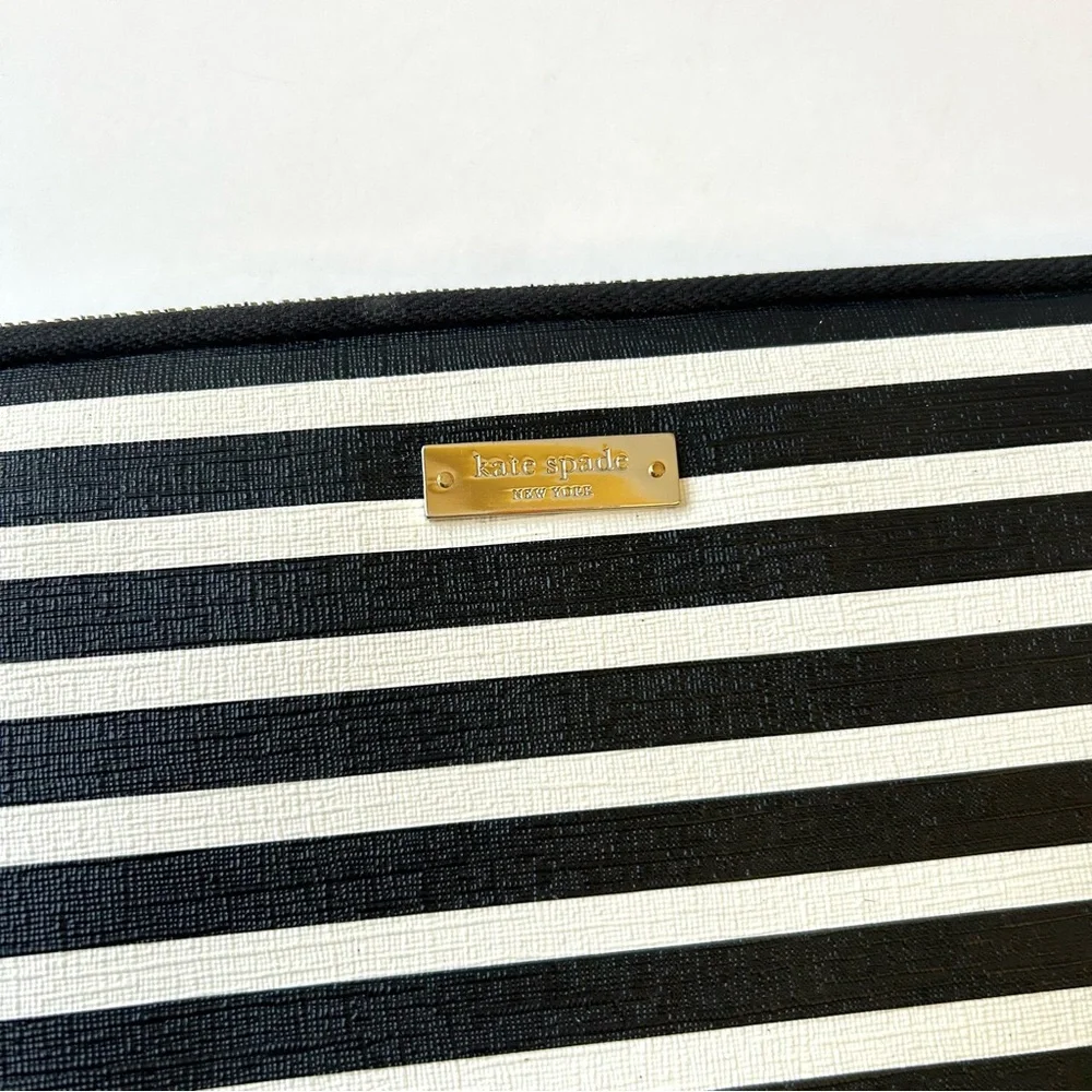 Kate Spade Black and White Striped Tablet Sleeve Like New